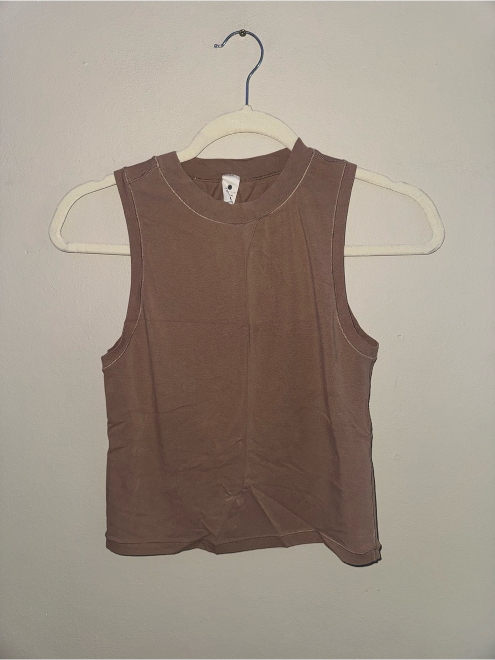 Yogalicious, airlite tank top, size medium